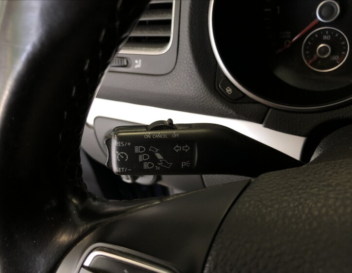 Volkswagen Golf 18