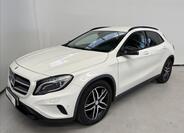 Mercedes-Benz GLA 1