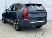 Volvo XC90 28