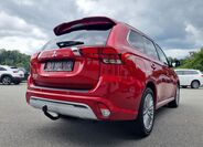 Mitsubishi Outlander 5