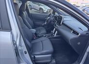 Toyota Corolla Cross 10
