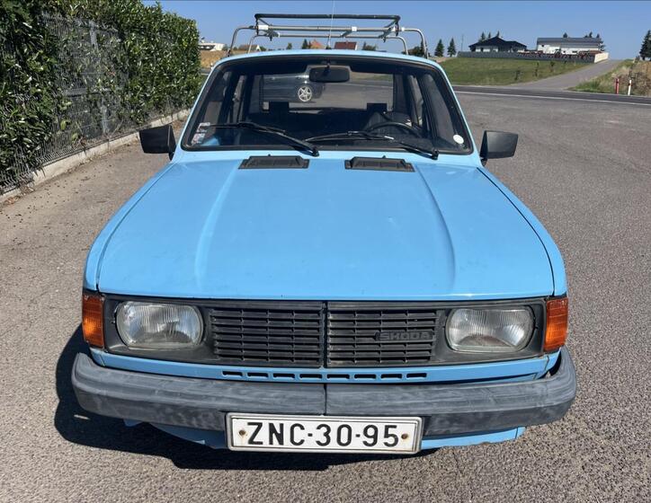 Škoda 105 2