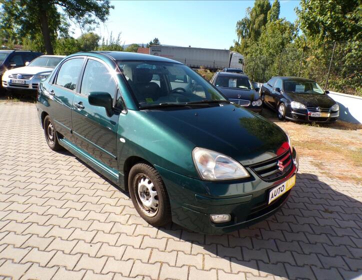 Suzuki Liana 1