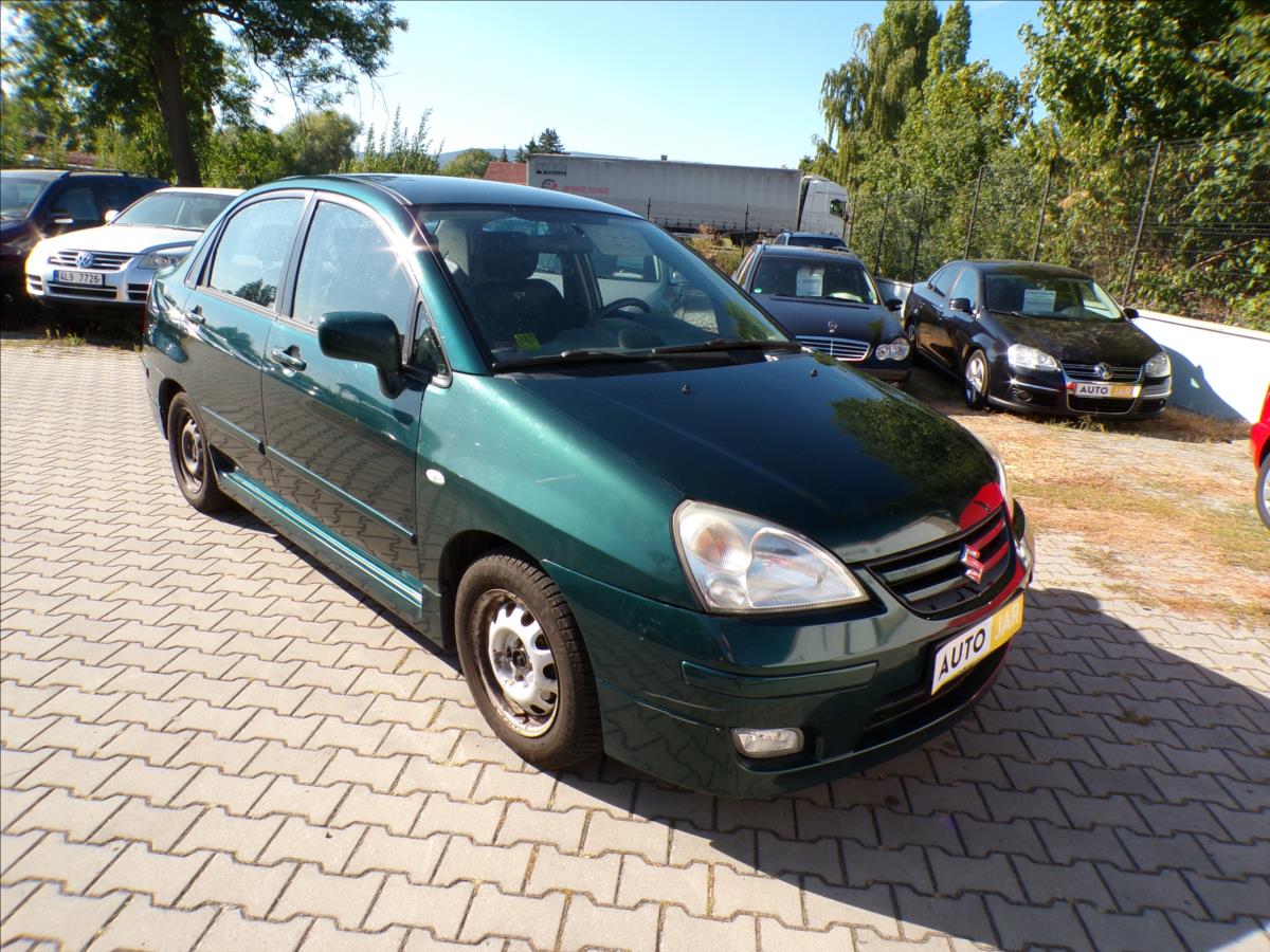 Suzuki Liana