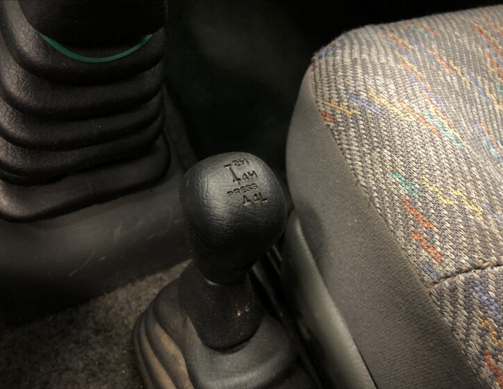 Suzuki Jimny 15
