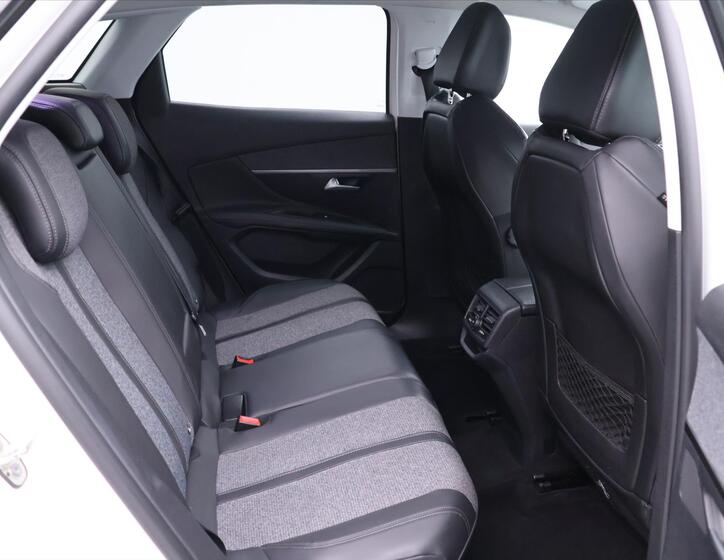 Peugeot 3008 15