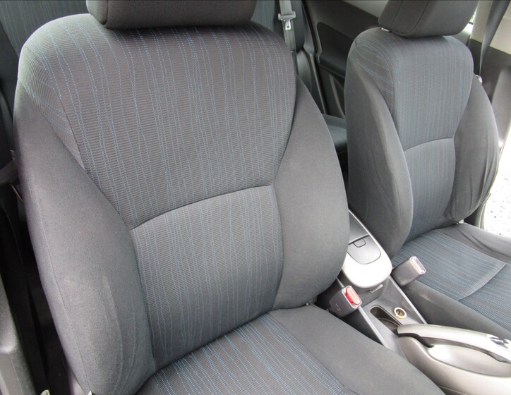 Toyota Auris 17
