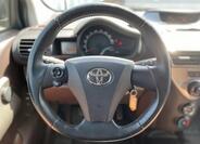 Toyota iQ 11