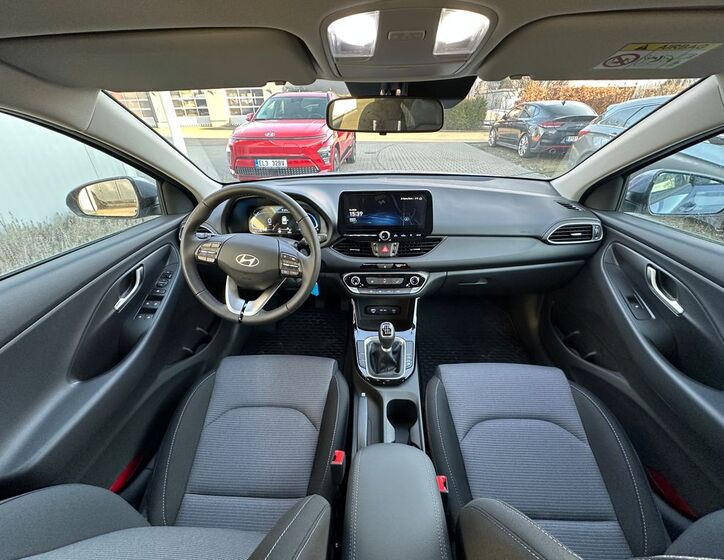 Hyundai i30 8
