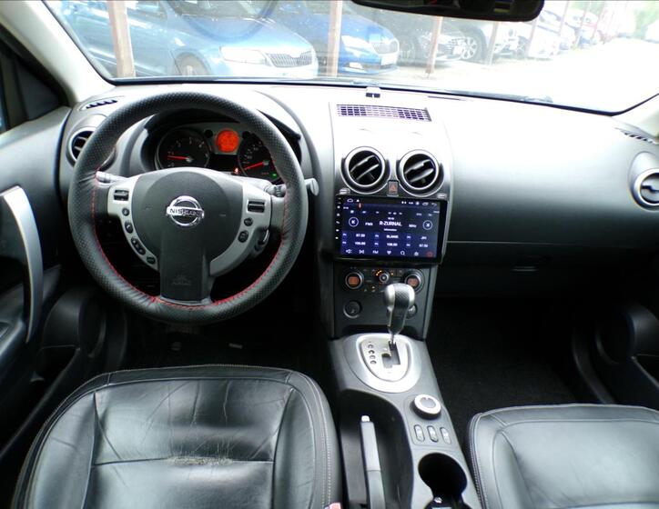 Nissan Qashqai 7