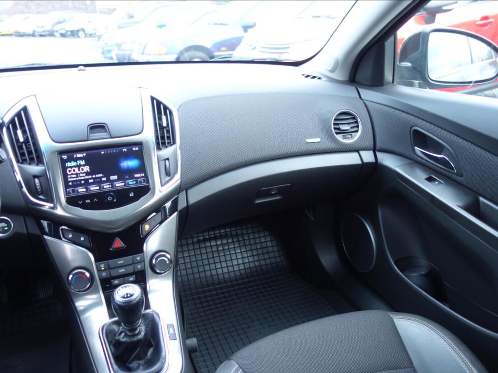 Chevrolet Cruze 19