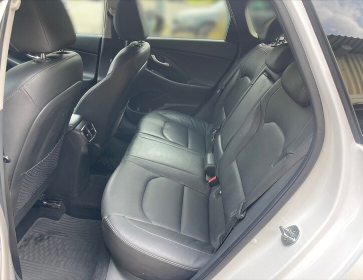 Hyundai i30 8