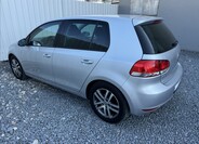 Volkswagen Golf 10