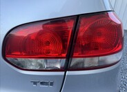 Volkswagen Golf 16