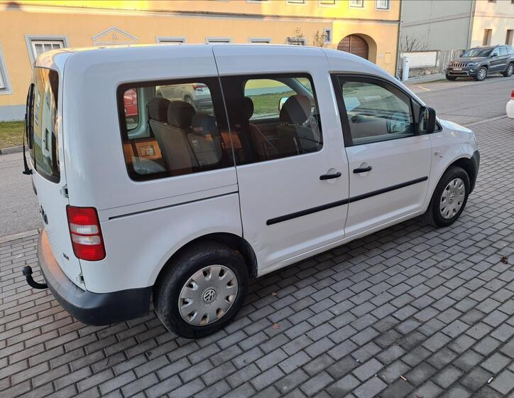 Volkswagen Caddy 10