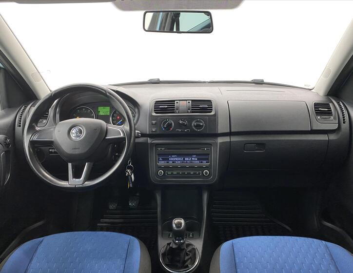 Škoda Roomster 9