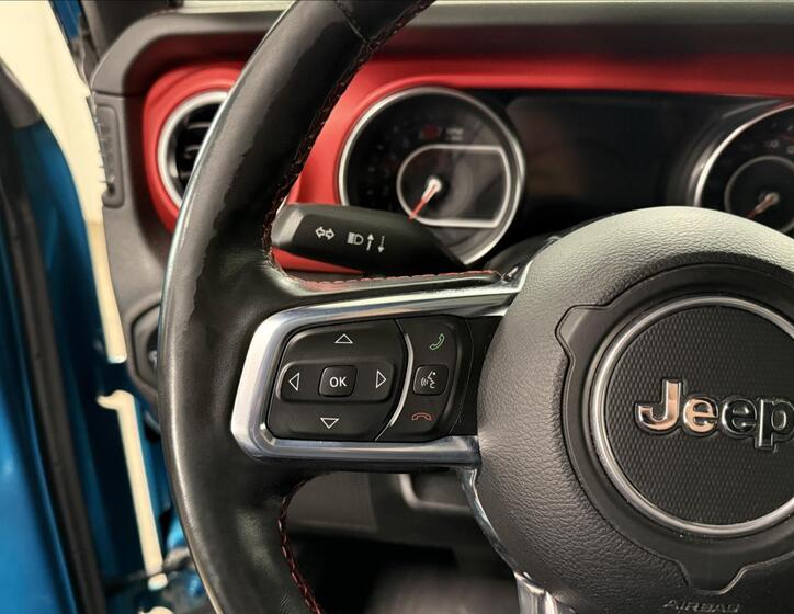 Jeep Wrangler 14