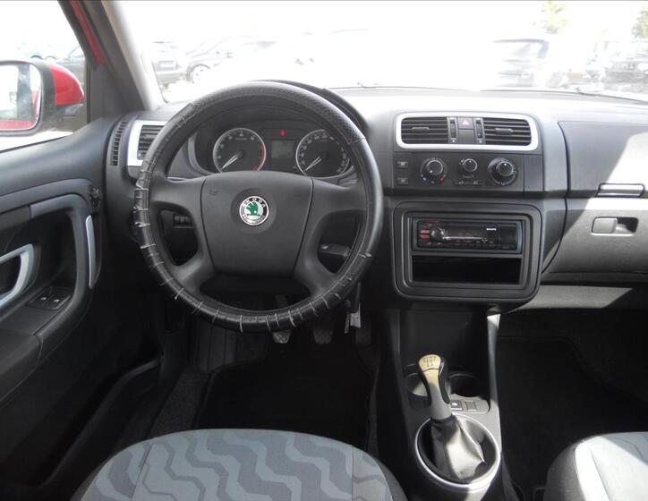 Škoda Fabia 13
