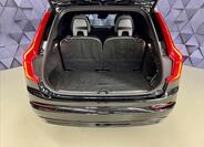 Volvo XC90 32