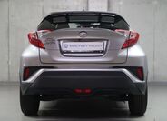 Toyota C-HR 6