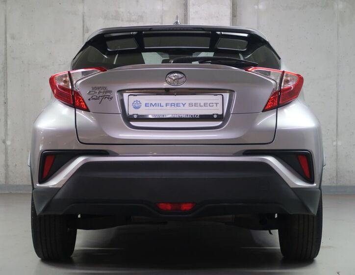 Toyota C-HR 6