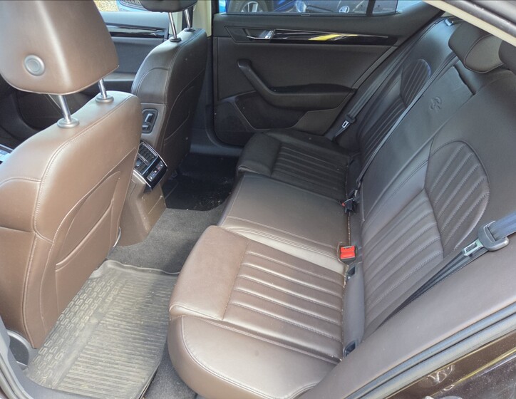 Škoda Superb 6