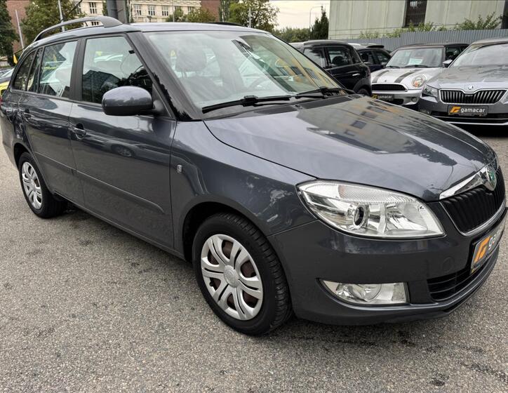 Škoda Fabia 16