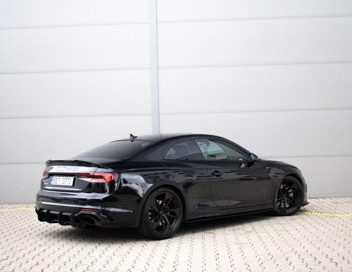 Audi RS5 5
