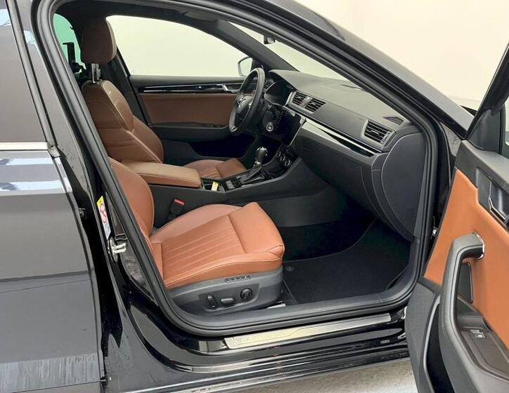 Škoda Superb 17