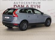 Volvo XC60 4