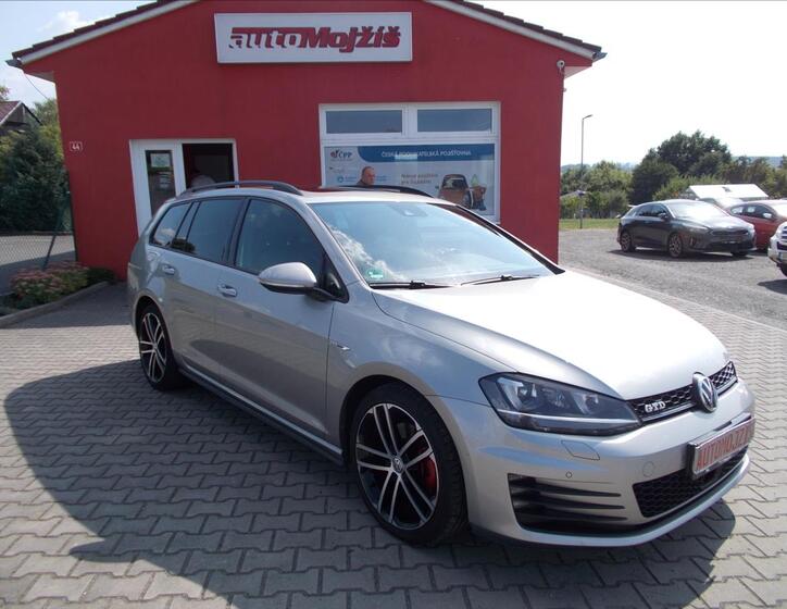Volkswagen Golf 1