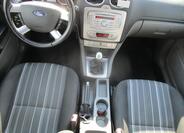 Ford Focus 10