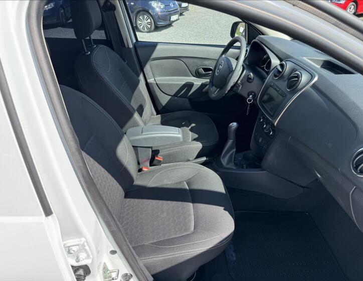 Dacia Logan 12