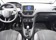 Peugeot 208 24