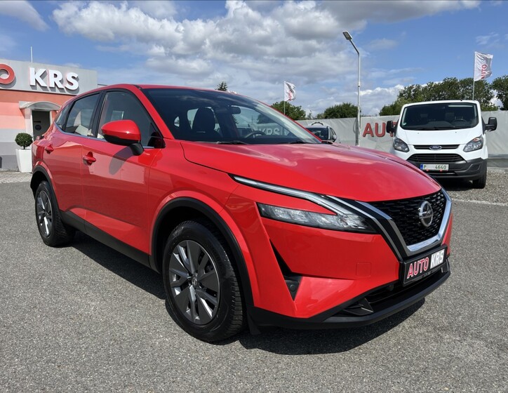 Nissan Qashqai 1