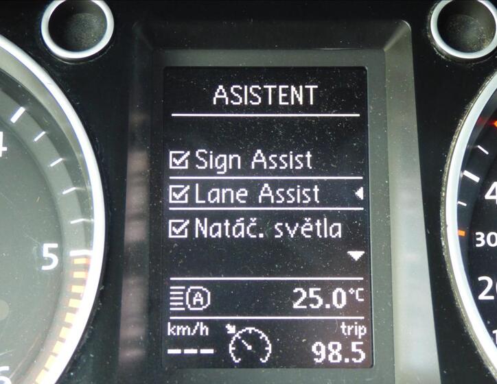 Volkswagen Passat 18