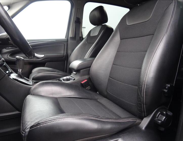 Ford S-MAX 29