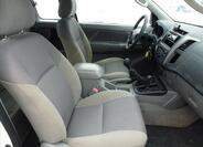 Toyota Hilux 19
