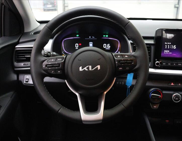 KIA Stonic 9