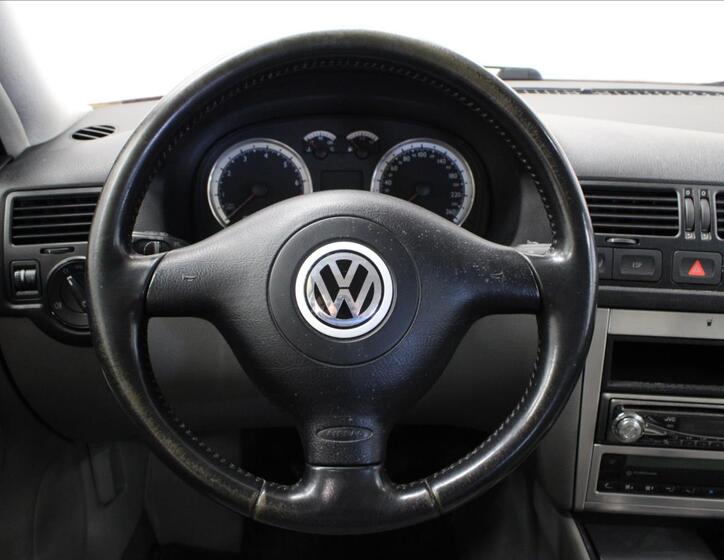 Volkswagen Bora 13