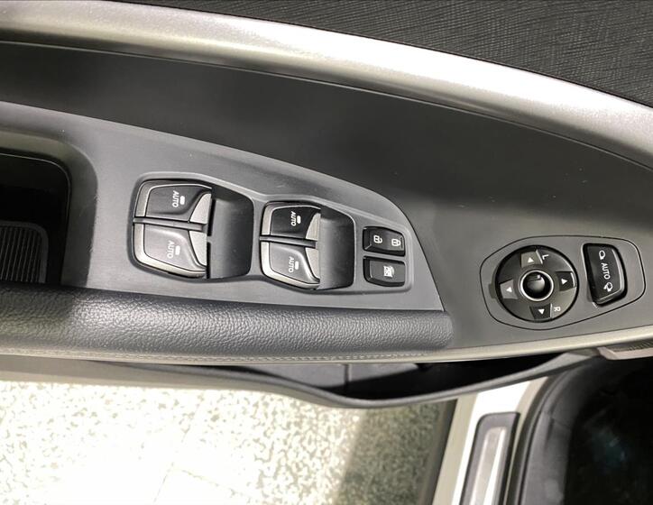 Hyundai Santa Fe 12