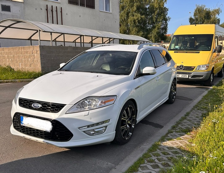 Ford Mondeo 1