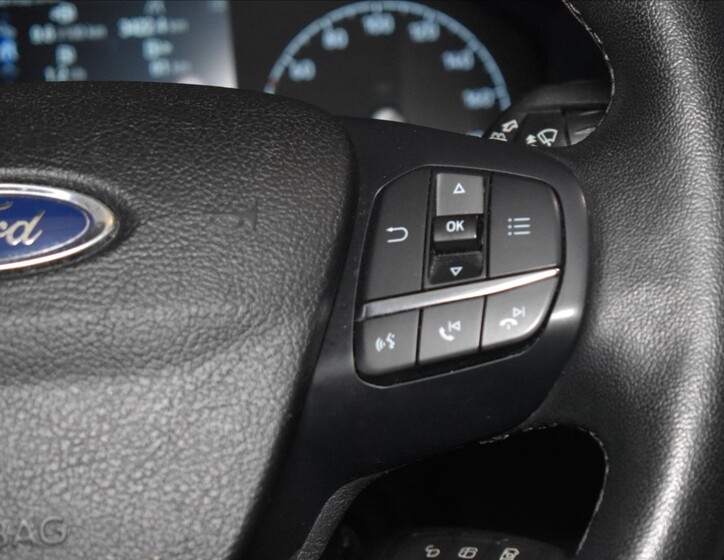 Ford Tourneo Custom 19