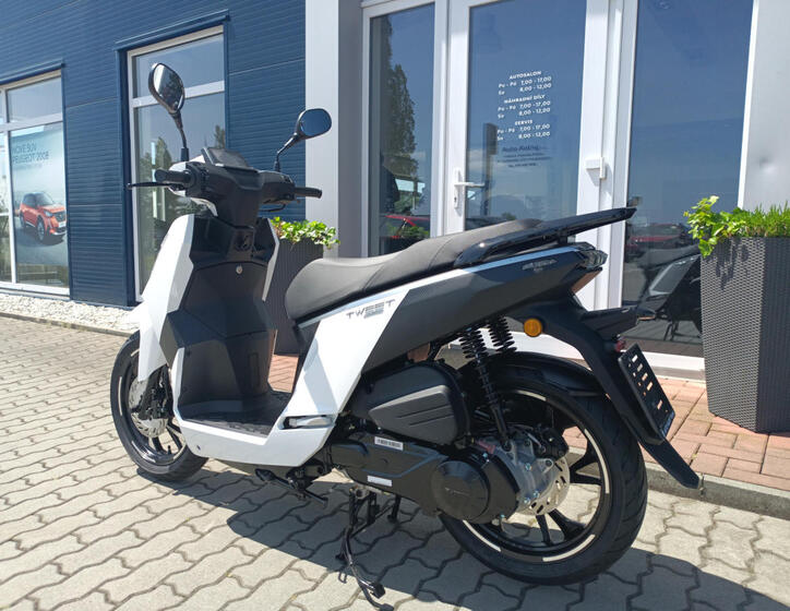 Peugeot Ostatní 8