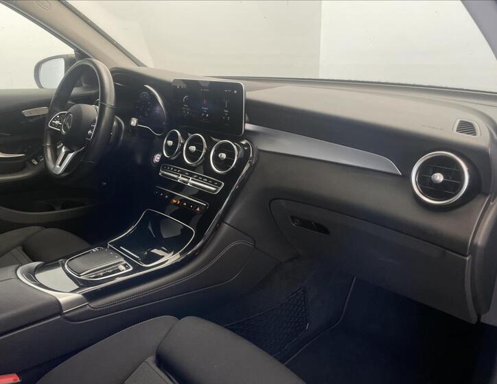 Mercedes-Benz GLC 14