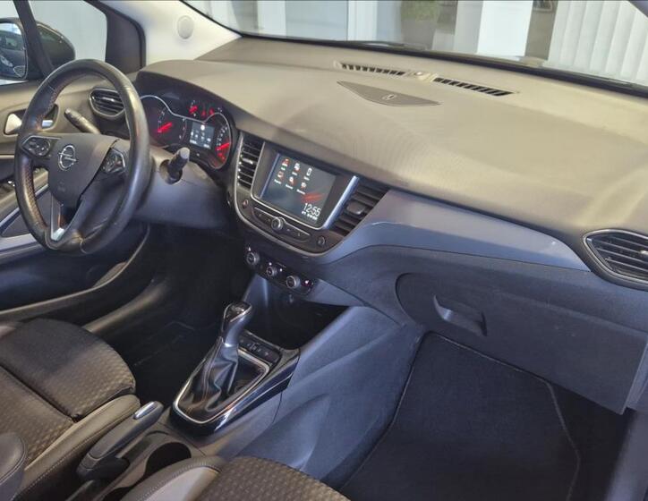 Opel Crossland X 14