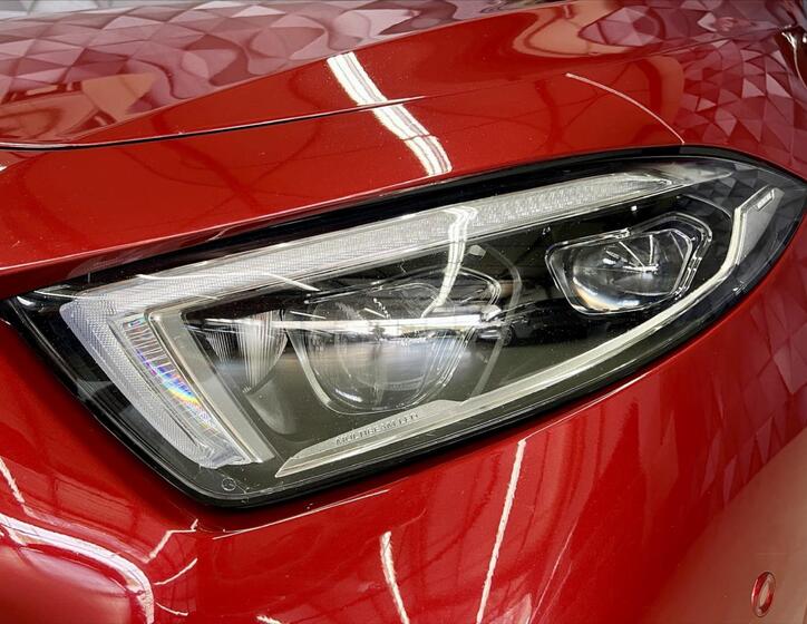 Mercedes-Benz CLS 8