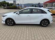 KIA Ceed 4