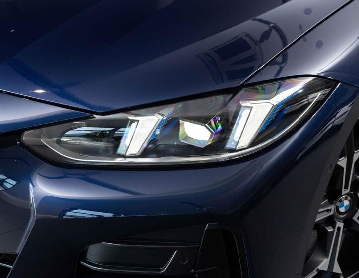BMW Řada 4 8