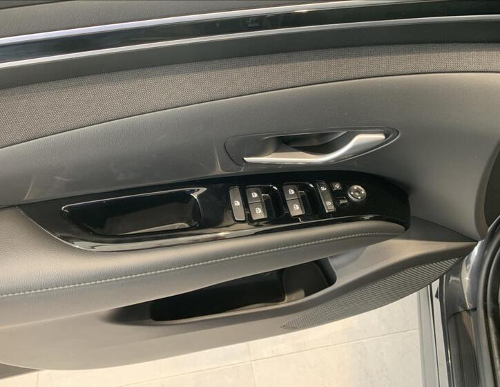 Hyundai Tucson 24